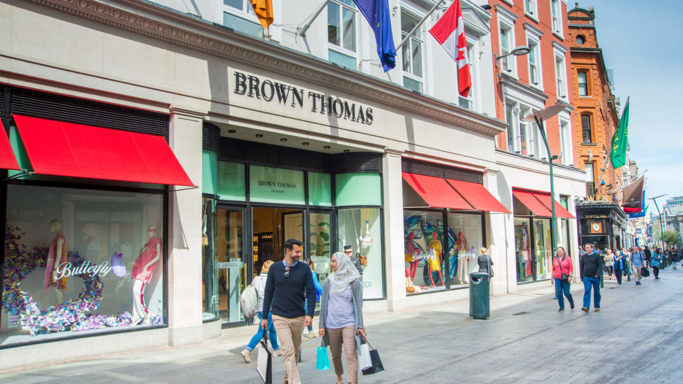 Shopping Brown Thomas Grafton Street_Web Size